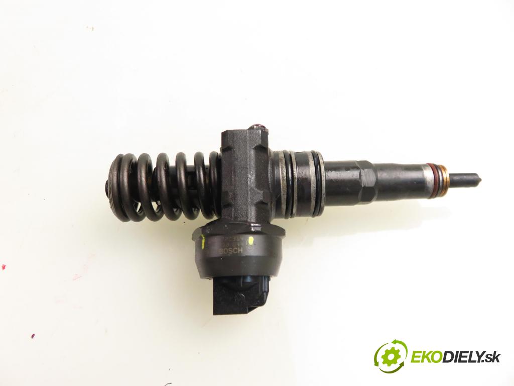 SEAT IBIZA III (6L1) HB 2009 59,00 1.4 TDI - BMS 1422,00 Vstrekovač 038130073BP ; 0414720314 (Vstrekovač paliva)