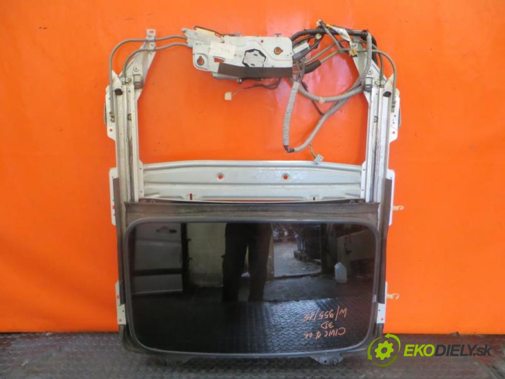 HONDA CIVIC VII 1.6 I D16V1 manual 5 - stupňová 81 kW 110 km  strešné okno  (Sklá strešné)