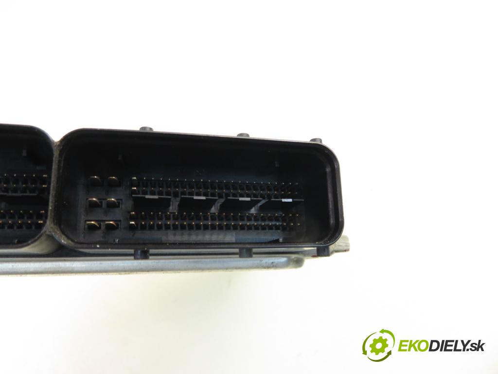 SEAT ALTEA (5P1) HB 2004 77,00 1.9 TDI - BKC 1896,00 Riadiaca jednotka Motor 03G906016DG ; 0281011885
