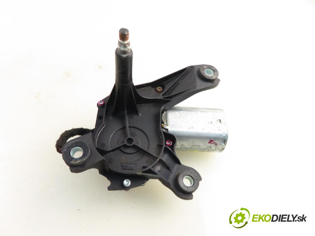 OPEL CORSA C (X01) HB 2004 55,00 1.2 16V 75 - Z 12 XE 1199,00 motorek stěrače ZADNÍ: 09132802 ; 53011112