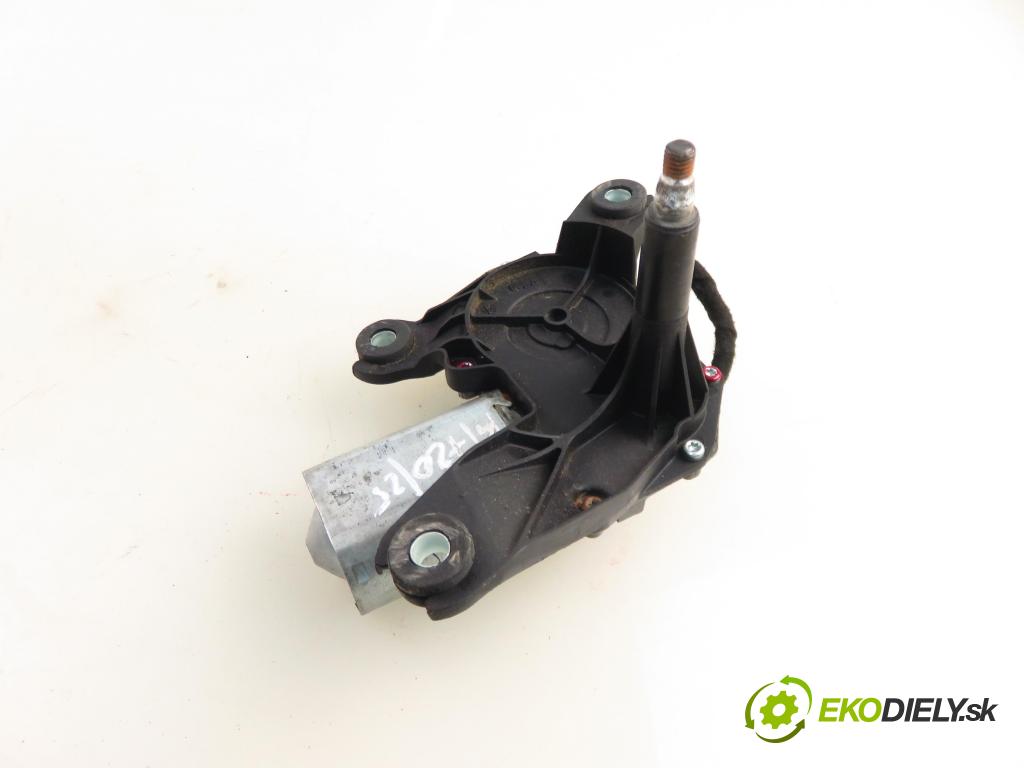 OPEL CORSA C (X01) HB 2004 55,00 1.2 16V 75 - Z 12 XE 1199,00 motorek stěrače ZADNÍ: 09132802 ; 53011112