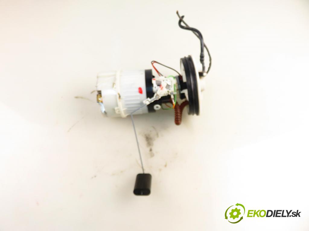 FORD FOCUS C-MAX (DM2) MINIVAN 2005 74,00 1.6 - HWDA 1596,00 Pumpa paliva 3M519H307