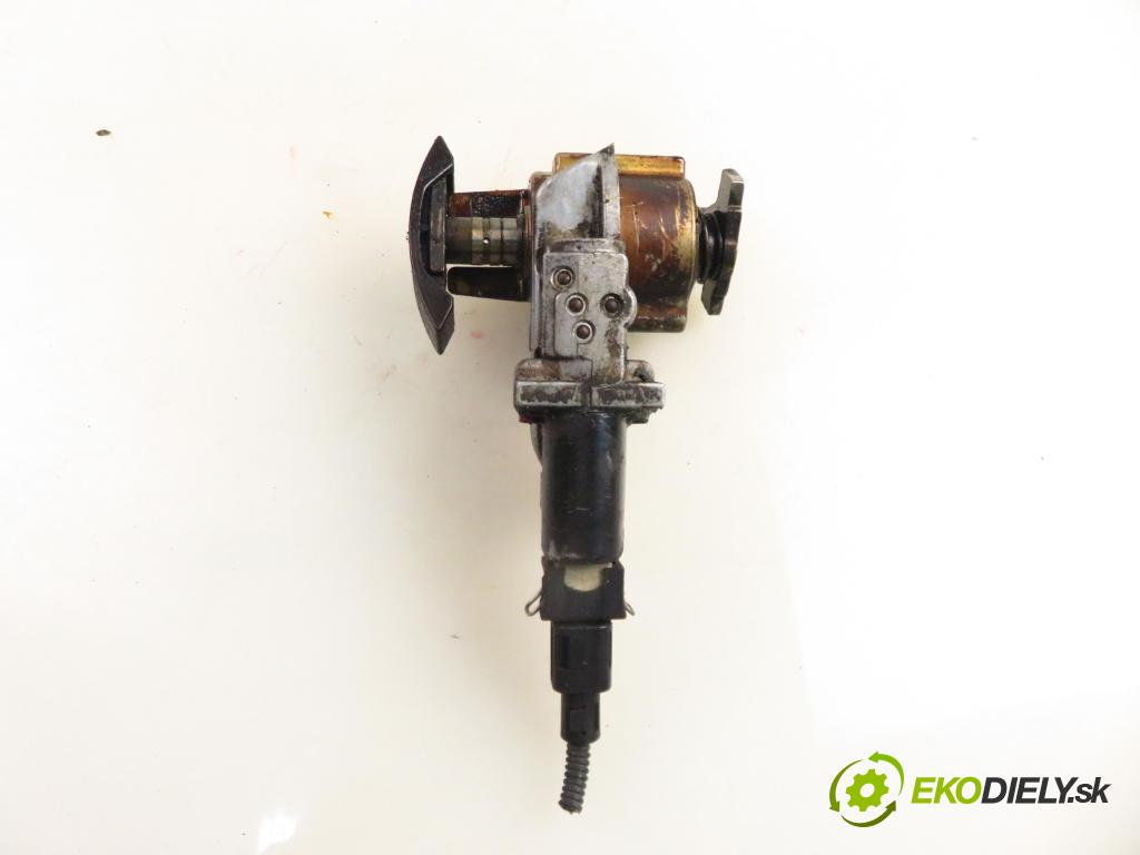 VW GOLF IV (1J1) HB 1999 92,00 1.8 20V 125 - AGN 1781,00 Napínač reťaze 058109088B