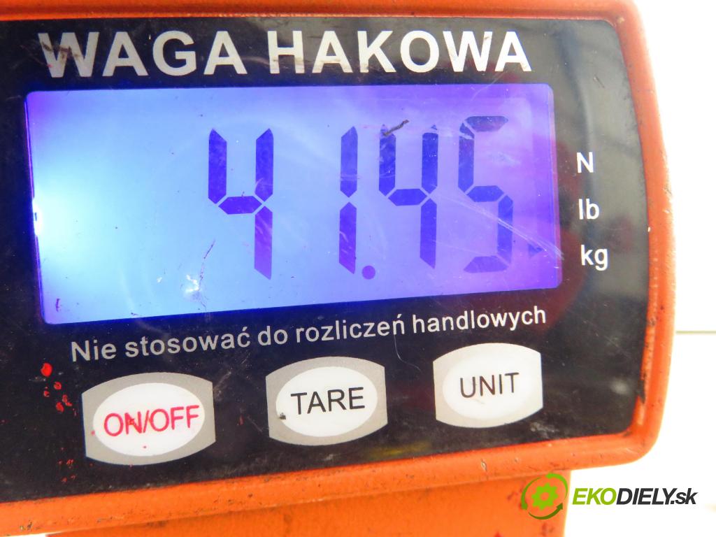 FORD FIESTA VI (CB1,CCN) HB 2011 70,00 1.6 TDCi - TZJA 1560,00 výztuha zadní část ABS