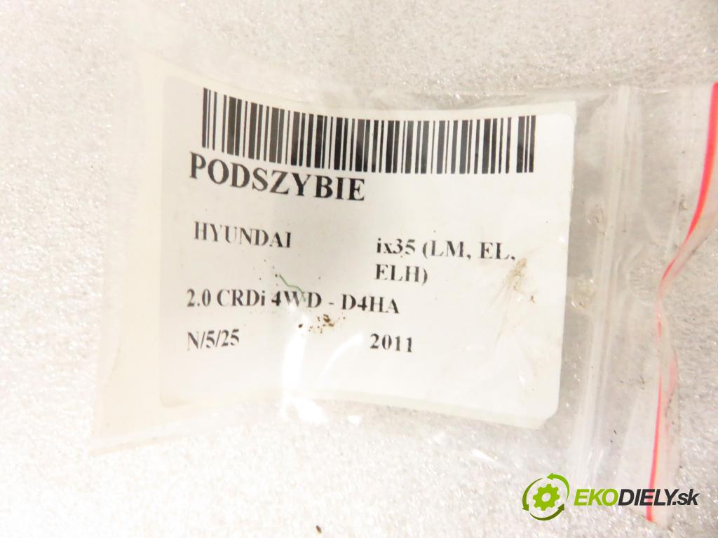 HYUNDAI ix35 (LM, EL, ELH) SUV 2011 135,00 2.0 CRDi 4WD 184 - D4HA 1995,00 torpédo plast pod čelní okno 861512Y000 (Torpéda)