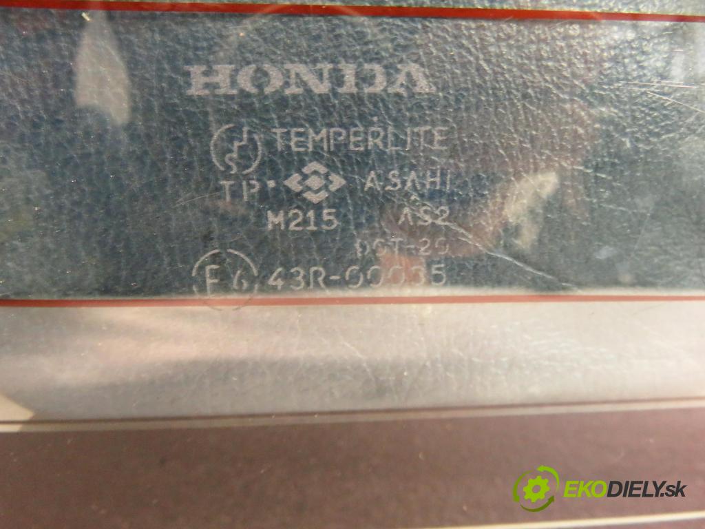 HONDA CR-V I (RD) SUV 1998 94,00 2.0 16V 4WD (RD1, RD3) - B20B3 1972,00 okno ZADNÍ: kapota