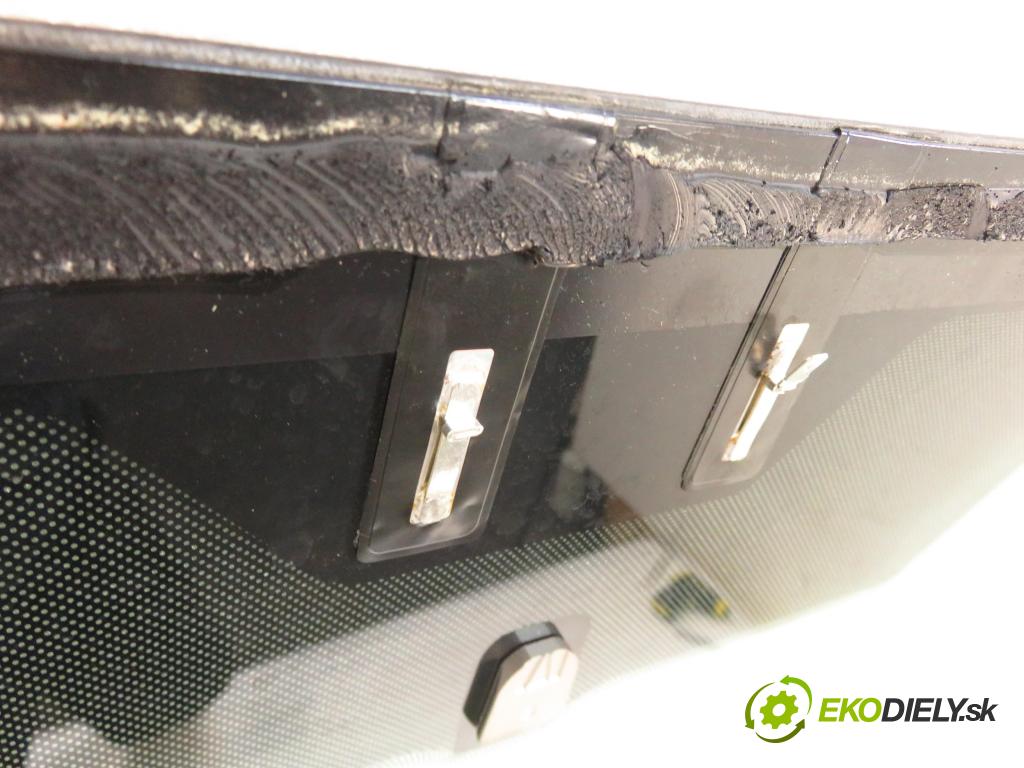 FORD FOCUS III Turnier KOMBI 2014 92,00 1.0 EcoBoost 125 - M1DA 998,00 Okno čelná