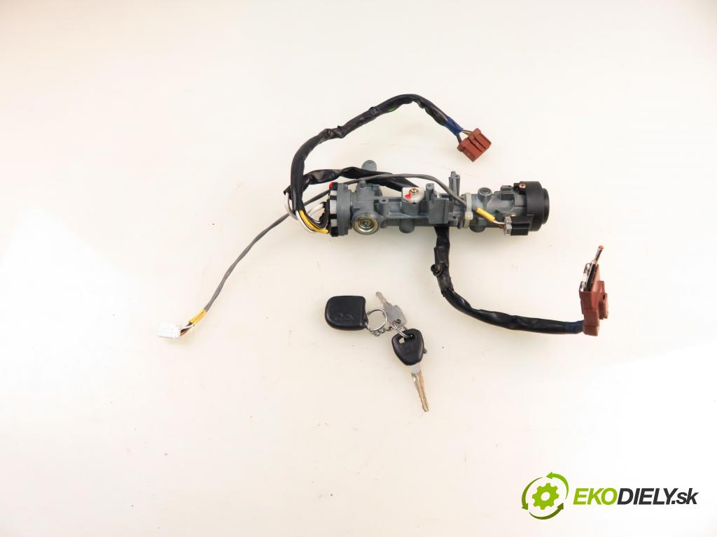 HONDA CR-V I (RD) SUV 1998 94,00 2.0 16V 4WD (RD1, RD3) - B20B3 1972,00 spinačka  (Spínacia skrinka)