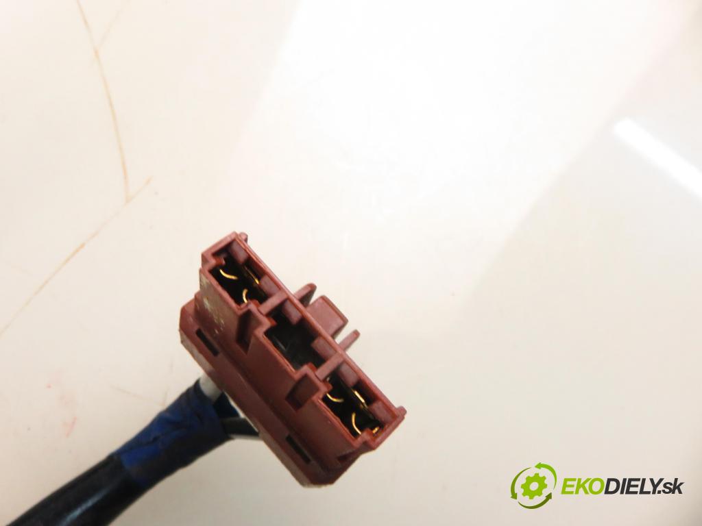 HONDA CR-V I (RD) SUV 1998 94,00 2.0 16V 4WD (RD1, RD3) - B20B3 1972,00 spinačka  (Spínacia skrinka)