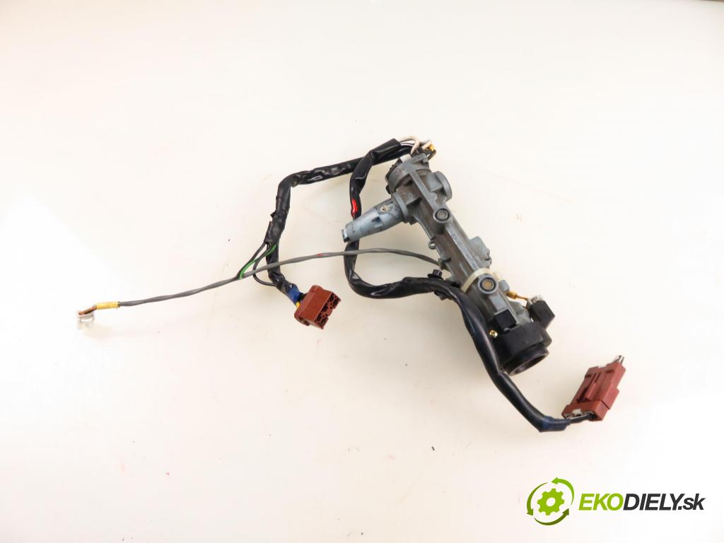 HONDA CR-V I (RD) SUV 1998 94,00 2.0 16V 4WD (RD1, RD3) - B20B3 1972,00 spinačka  (Spínacia skrinka)