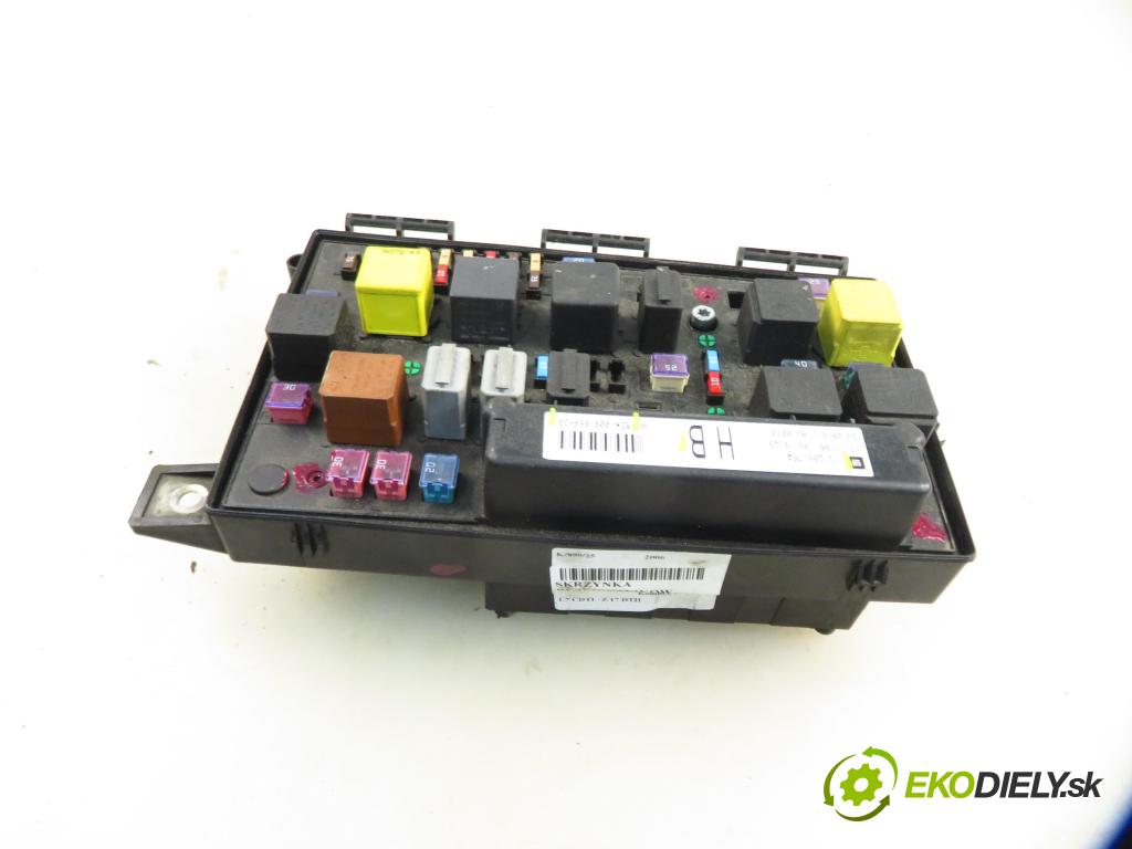 OPEL ASTRA H Kombi (A04) KOMBI 2006 74,00 1.7 CDTI - Z 17 DTH 1686,00 skříňka POJISTKY: 13206754HB ; 5DK00866838