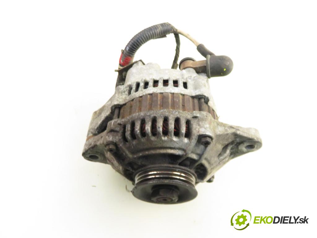 HONDA CIVIC IV sedan (ED) SEDAN 1991 66,00 1.4 L (ED2) 90 - D14A1 1396,00 Alternátor AHGA01 (Alternátor)