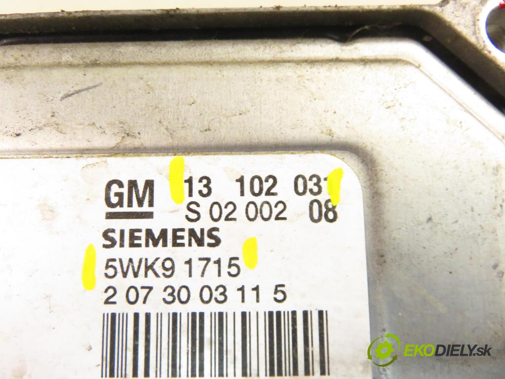 OPEL VECTRA C GTS (Z02) LIFTBACK 2003 0,00 1.8 16V - Z 18 XEL 1796,00 Riadiaca jednotka Motor 5WK91715 ; 13192031