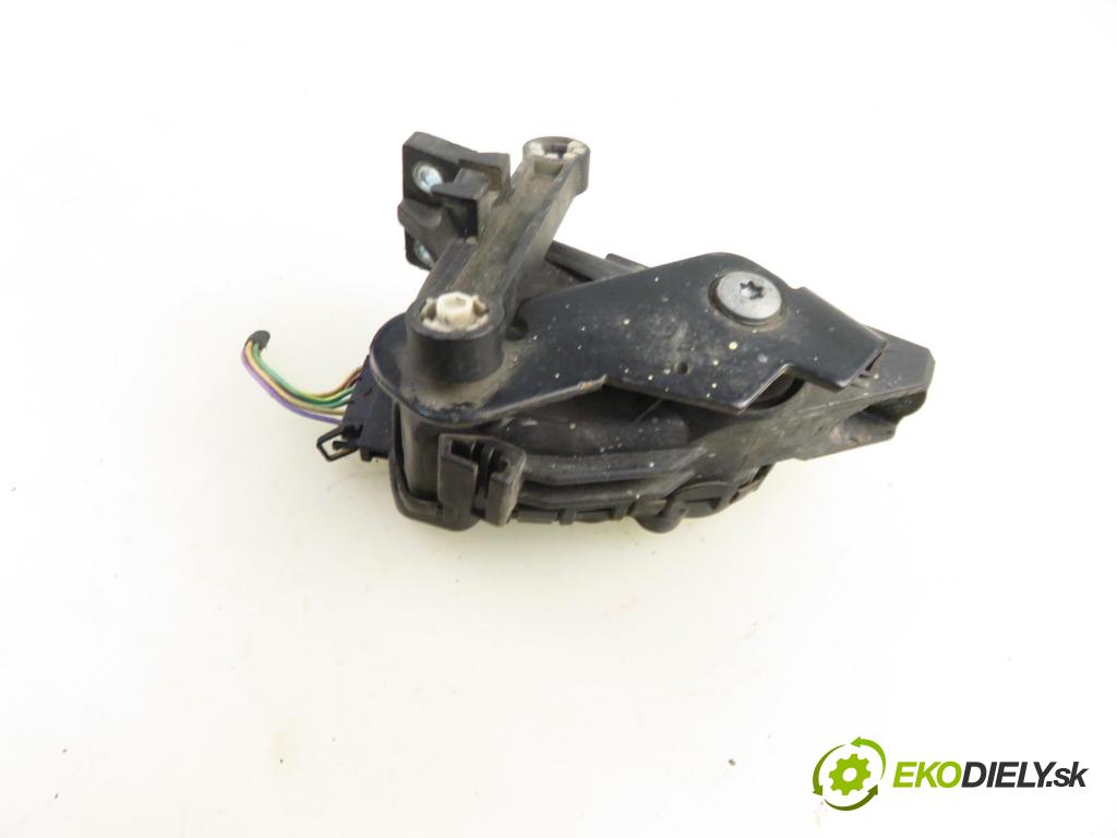 RENAULT CLIO II (BB_, CB_) HB 2002 55,00 1.2 16V (BB05, BB0W, BB11, BB27, BB2T, BB2U, BB2V, 1149,00 Potenciometer plynu 6PV00811924 ; 8200089851 (Potenciometer plynového pedálu)