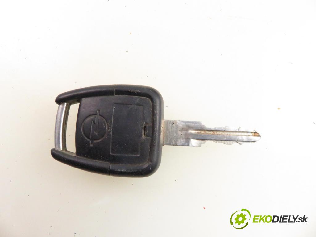 OPEL ZAFIRA A Nadwozie Wielkopojemne (MPV) (T98)  MINIVAN 2000 74,00 1.6 16V - X 16 XEL 1598,00 spinačka 5WK4763 ; 24418927 (Spínacia skrinka)