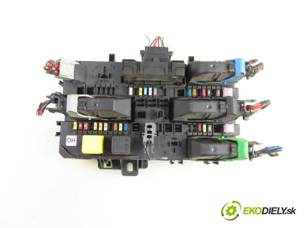 OPEL ZAFIRA B (A05) MINIVAN 2005 88,00 1.9 CDTI 8V 120 - Z 19 DT 1910,00 MODUL BSI 13220831