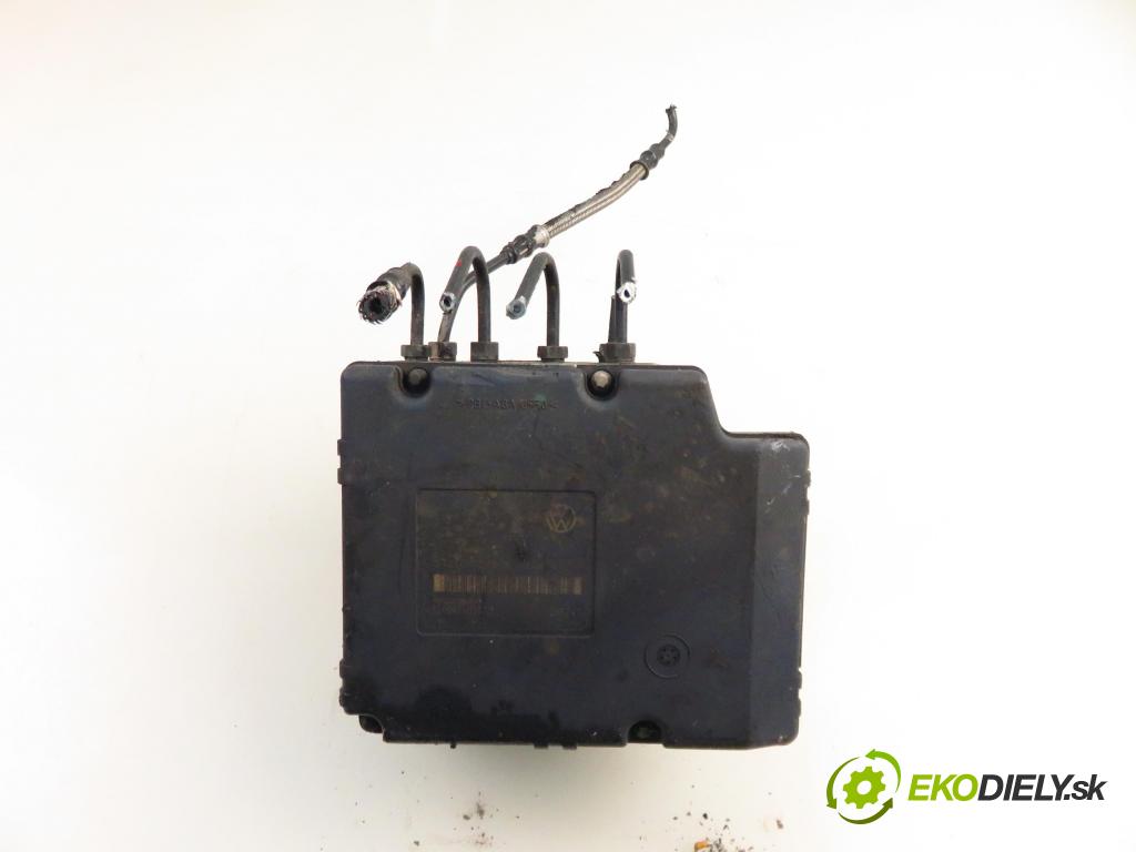 VW BORA (1J2) SEDAN 2001 77,00 1.6 16V - AUS 1598,00 Pumpa ABS 6X0614517 ; 06540812516002 (Pumpa ABS)