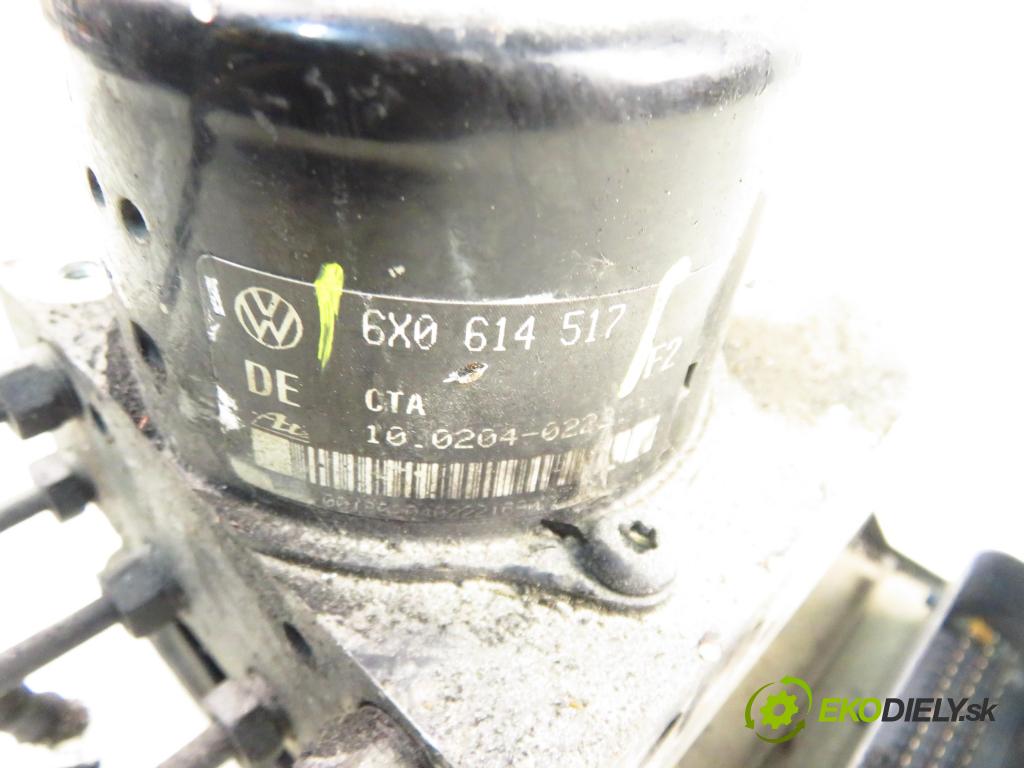 VW BORA (1J2) SEDAN 2001 77,00 1.6 16V - AUS 1598,00 Pumpa ABS 6X0614517 ; 06540812516002 (Pumpa ABS)
