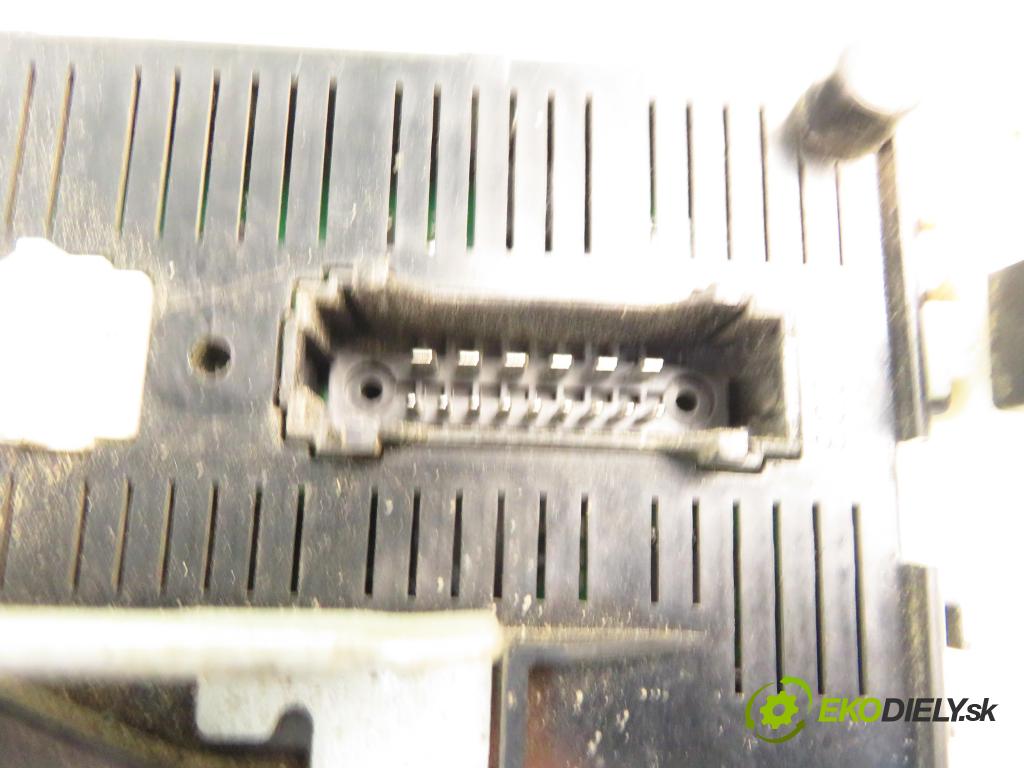 RENAULT CLIO II (BB_, CB_) HB 2002 55,00 1.2 16V (BB05, BB0W, BB11, BB27, BB2T, BB2U, BB2V, 1149,00 MODUL BSI P8200311988
