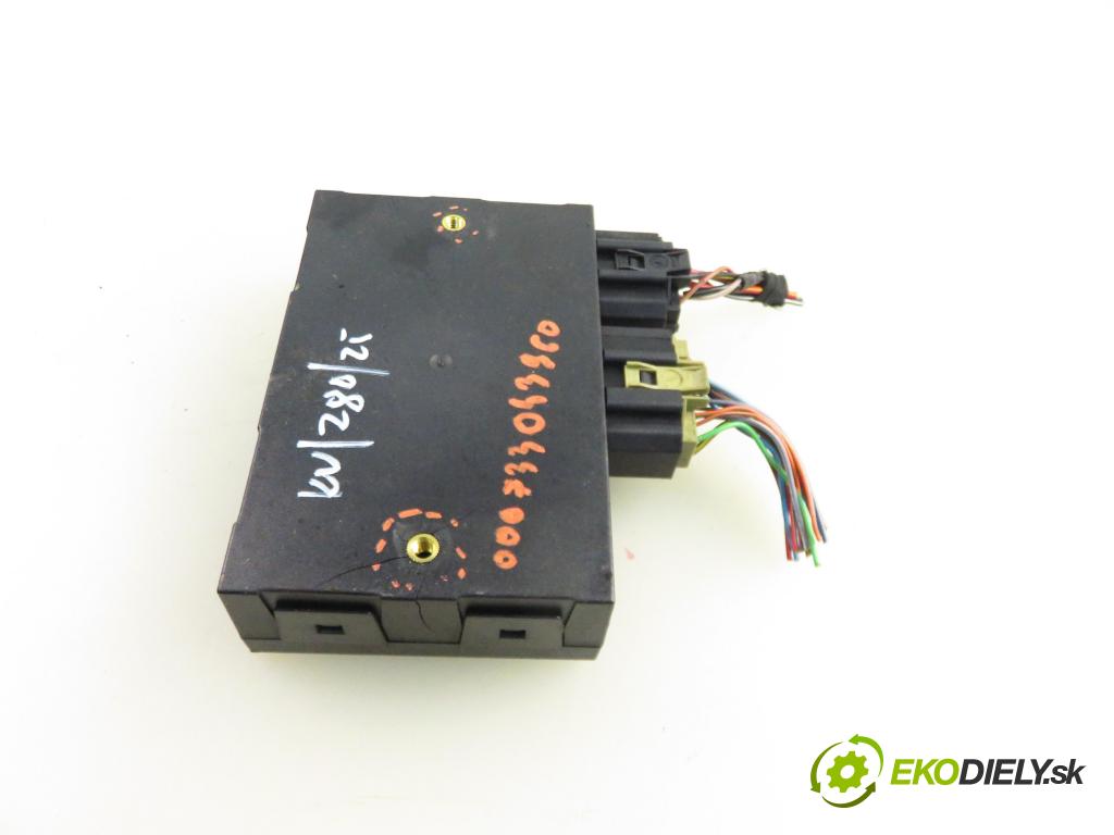 VW GOLF IV (1J1) HB 2002 81,00 1.6 FSI - BAD 1598,00 MODUL komfortu 1C0959799B
