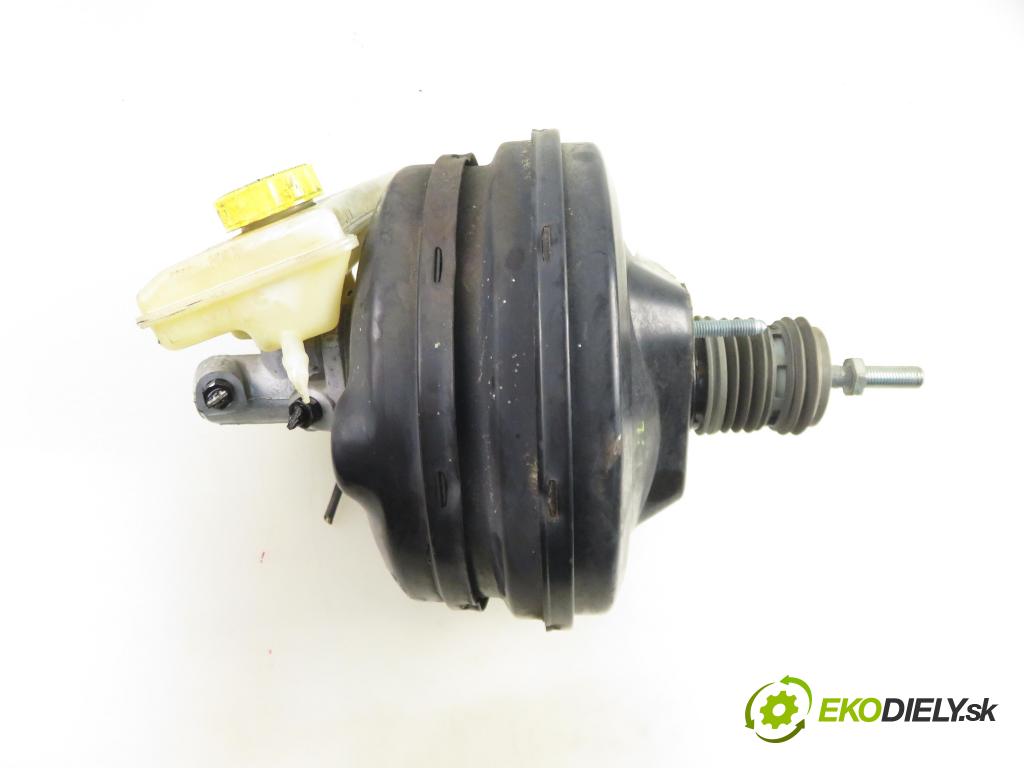 AUDI A4 Avant (8ED, B7) KOMBI 2005 150,00 3.0 TDI quattro - BKN 2967,00 Posilovač 8E0612105P (Servočerpadlo)