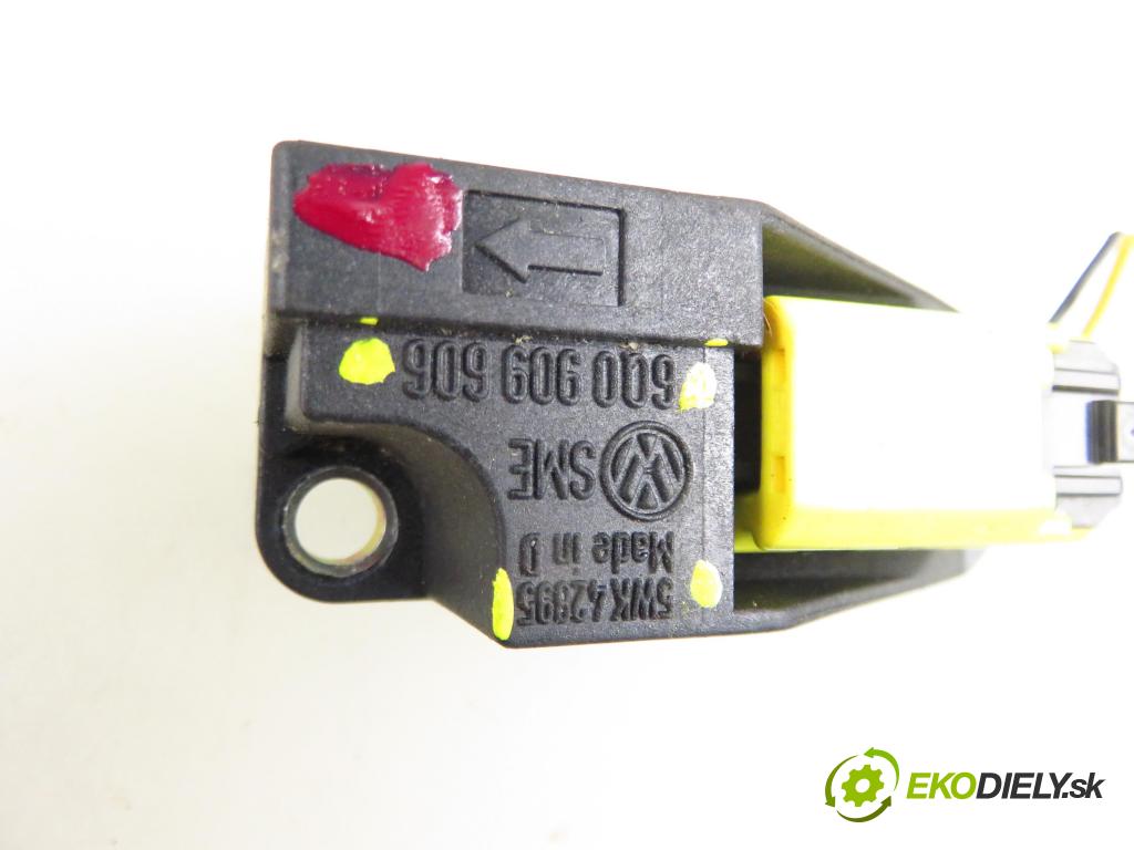 SEAT ALHAMBRA (7V8, 7V9) MINIVAN 2001 85,00 1.9 TDI PD 115 - AUY 1896,00 Snímač nárazu 5WK42895 ; 6Q0909606 (Snímač nárazu)