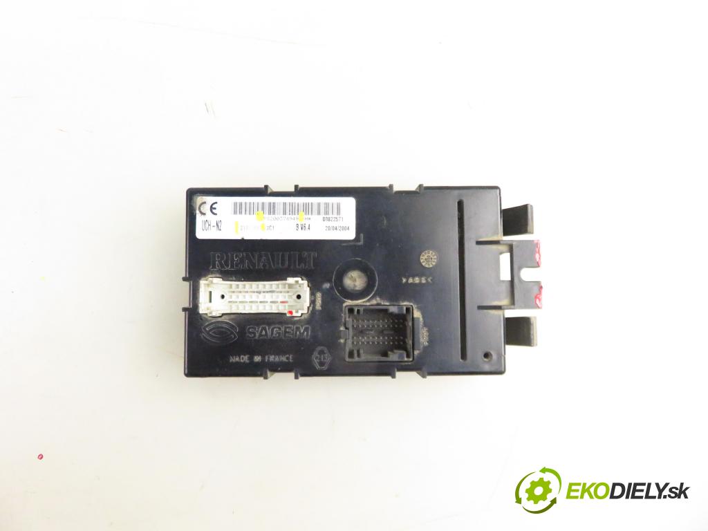 RENAULT TRAFIC II Autobus (JL) BUS 2004 74,00 1.9 dCI 100 (JL0C) - F9Q 760 1870,00 MODUL BSI P8200374949 ; 21677491