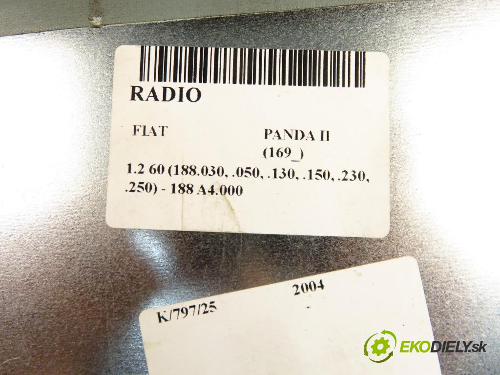 FIAT PANDA (169_) HB 2004 44,00 1.2 60 - 188 A4.000 1242,00 RADIO 7643385316