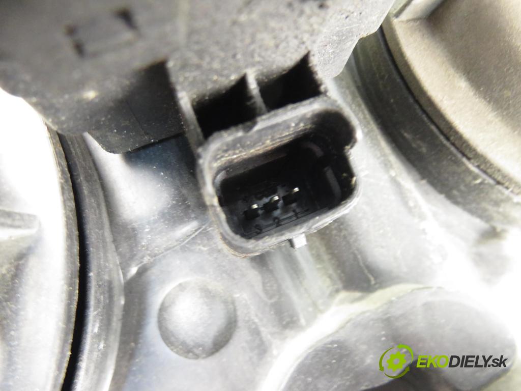 RENAULT LAGUNA II (BG0/1_) LIFTBACK 2001 88,00 1.9 dCi (BG08, BG0G) - F9Q 674 1870,00 Svetlo LP