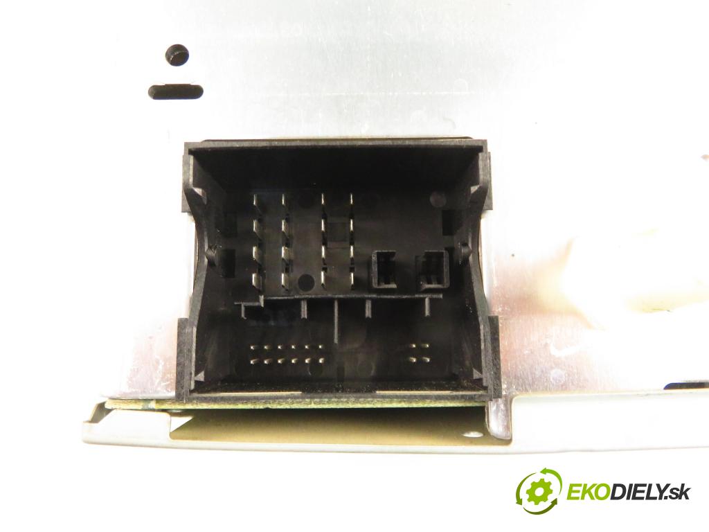 FORD TRANSIT Furgon (FA_ _) FURGON 2006 63,00 2.2 TDCi - P8FA 2198,00 RADIO CD 6C1T18C838AG