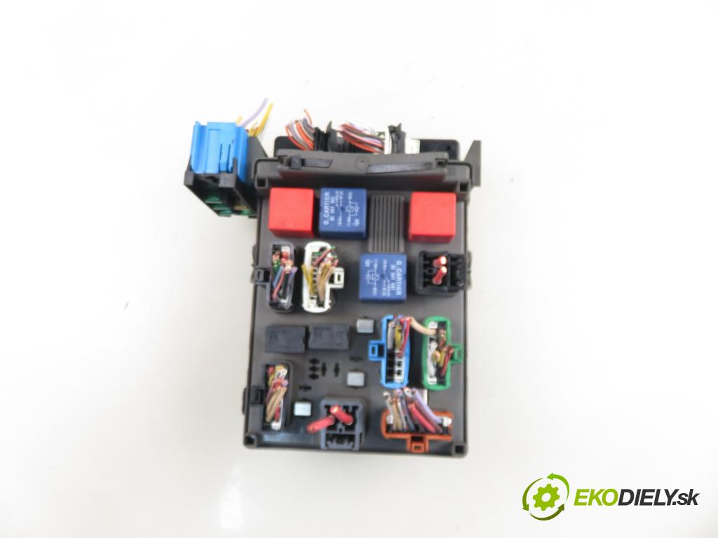 RENAULT LAGUNA II Grandtour (KG0/1_) KOMBI 2001 0,00 1.8 16V (KG0J) - F4P 774 1783,00 MODUL BSI 8200171865 ; 8200004201E ; 8200148810