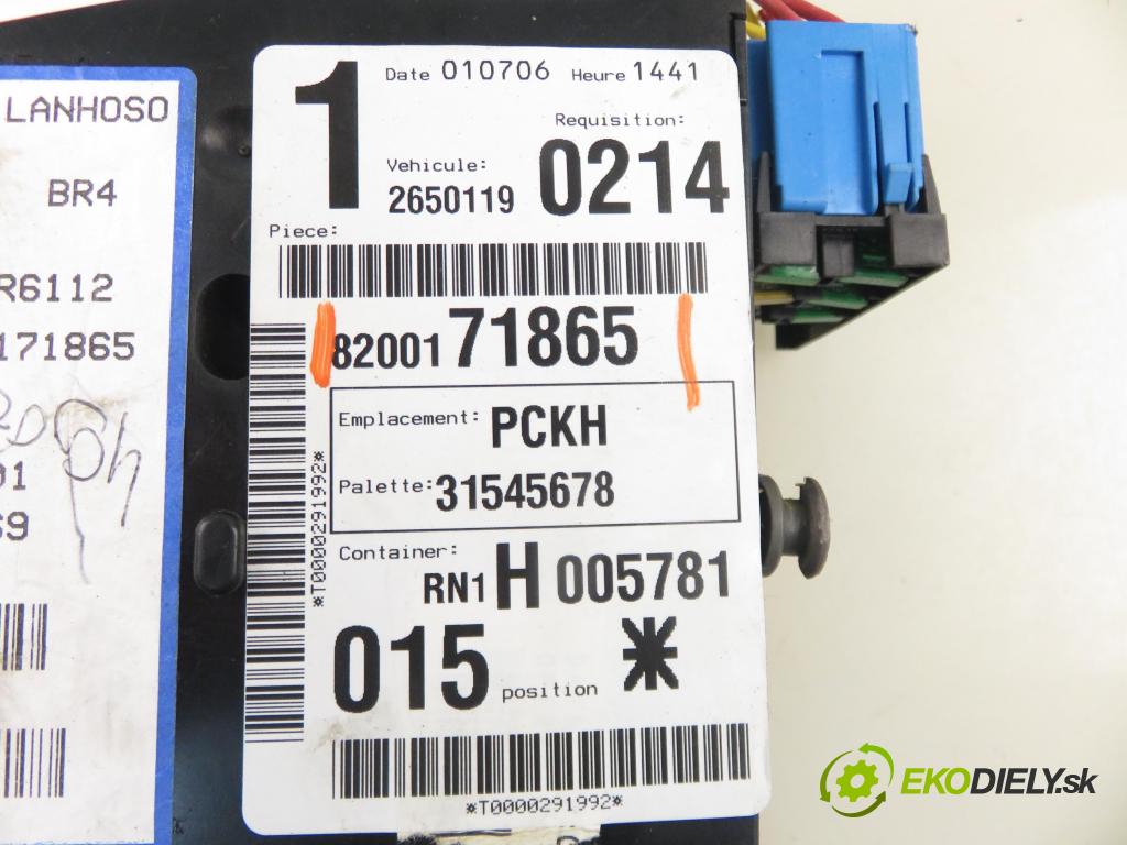 RENAULT LAGUNA II Grandtour (KG0/1_) KOMBI 2001 0,00 1.8 16V (KG0J) - F4P 774 1783,00 MODUL BSI 8200171865 ; 8200004201E ; 8200148810