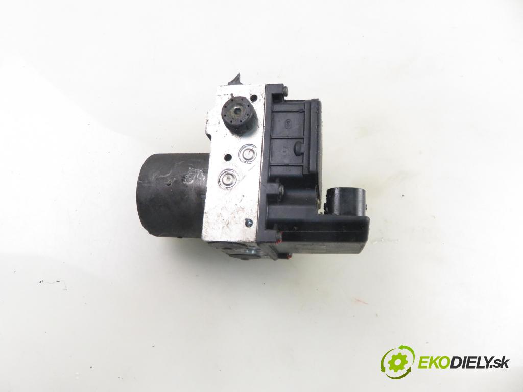 VW PASSAT B5.5 Variant (3B6) KOMBI 2003 74,00 1.9 TDI PD 101 - AVB 1896,00 Pumpa ABS 0265950055 ; 0265225124 (Pumpa ABS)