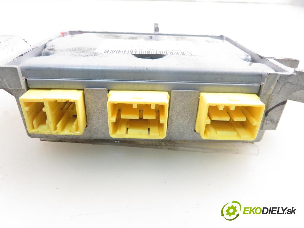 HONDA CIVIC VII Hatchback (EU, EP, EV) HB 2003 81,00 1.6 i - D16V1 1590,00 MODUL air BAG 77960S6AG940M2 ; 5WK43197