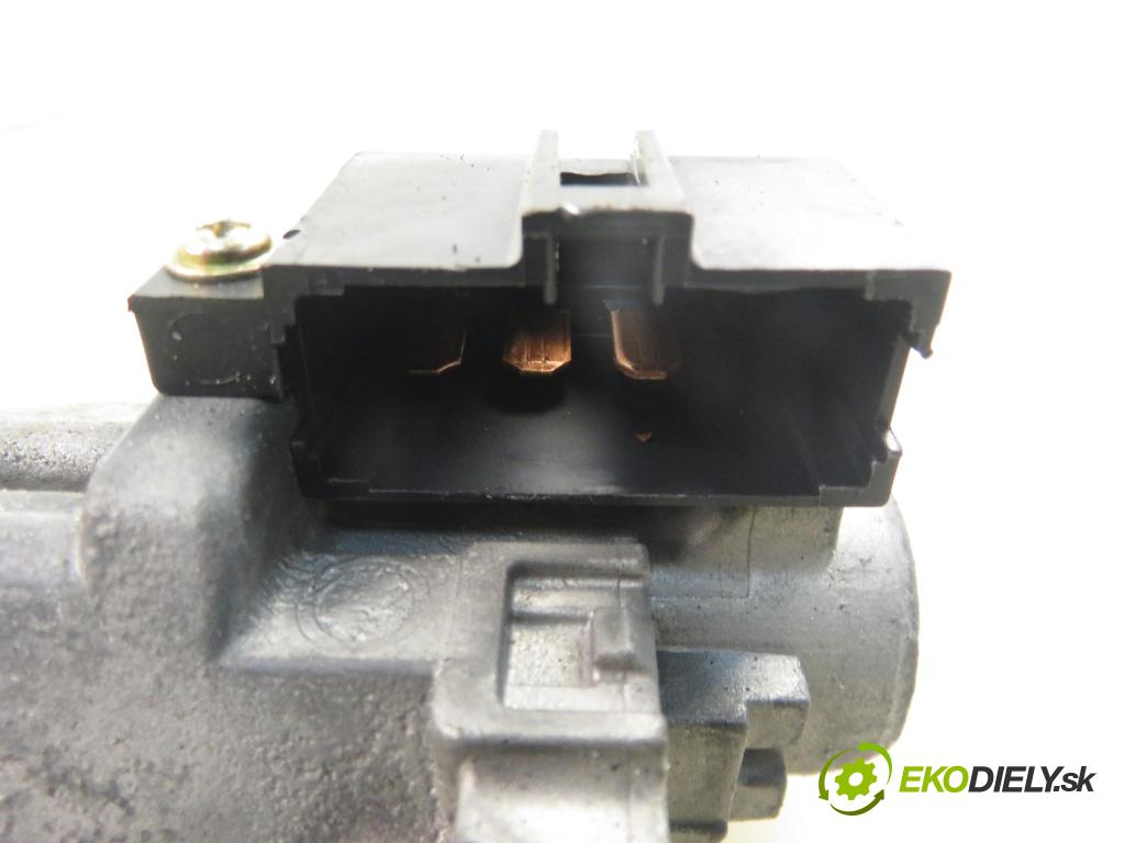 HONDA CIVIC VII Hatchback (EU, EP, EV) HB 2003 81,00 1.6 i - D16V1 1590,00 spinačka MLBHIS5 (Spínacia skrinka)