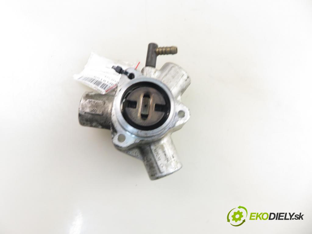 VW GOLF IV (1J1) HB 2002 81,00 1.6 FSI - BAD 1598,00 pumpa paliva 036127025J