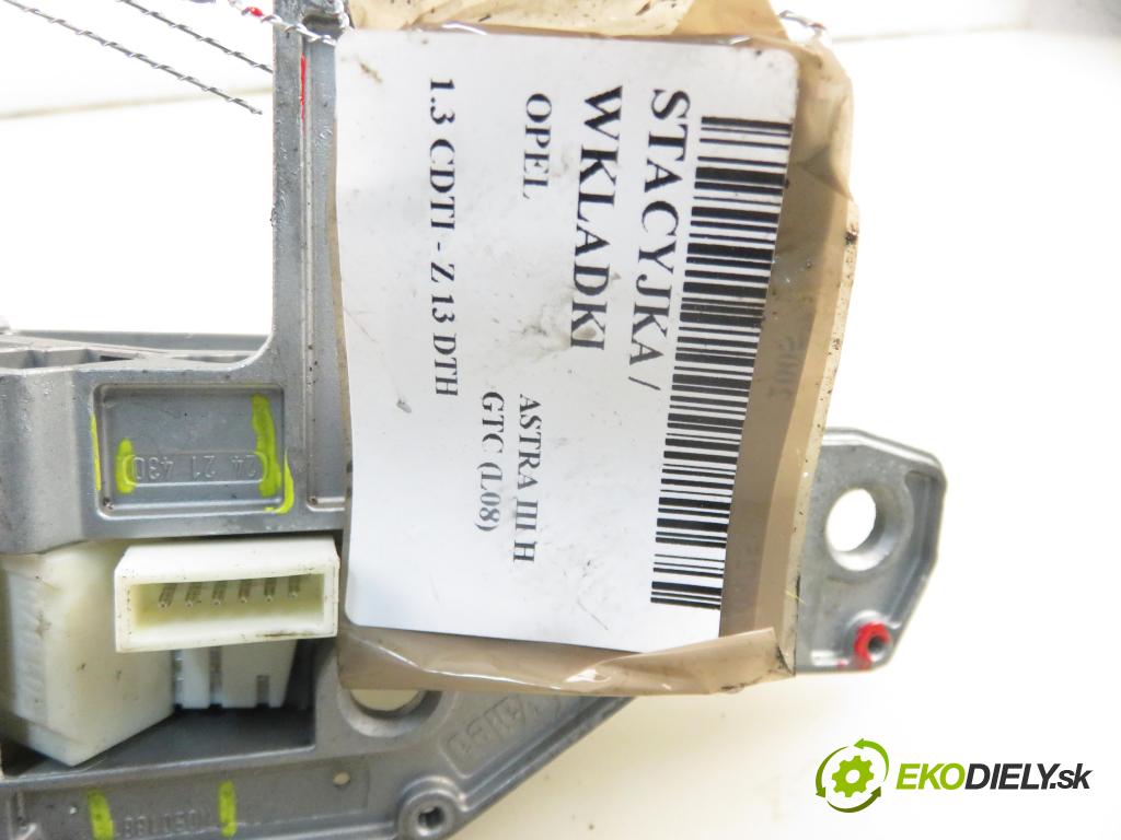 OPEL ASTRA H GTC (L08) HB 2005 66,00 1.3 CDTI 90 - Z 13 DTH 1248,00 spinačka NO501881 ; 2421430 (Spínacia skrinka)