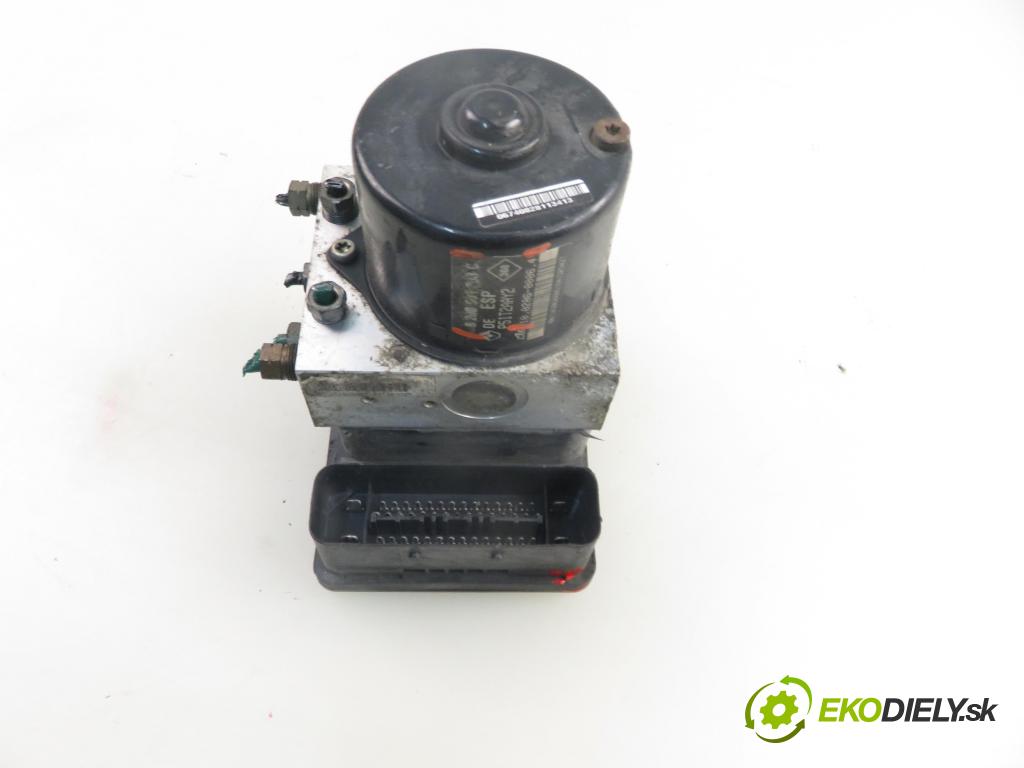 RENAULT LAGUNA II Grandtour (KG0/1_) KOMBI 2001 0,00 1.8 16V (KG0J) - F4P 774 1783,00 Pumpa ABS 8200001333C ; 10020600064 ; 00008285D0 (Pumpa ABS)