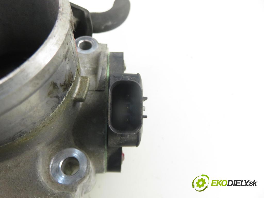 HONDA CIVIC VII Hatchback (EU, EP, EV) HB 2003 81,00 1.6 i - D16V1 1590,00 Škrtiaca klapka 76A0 ; 1362002262 (Škrtiaca klapka)