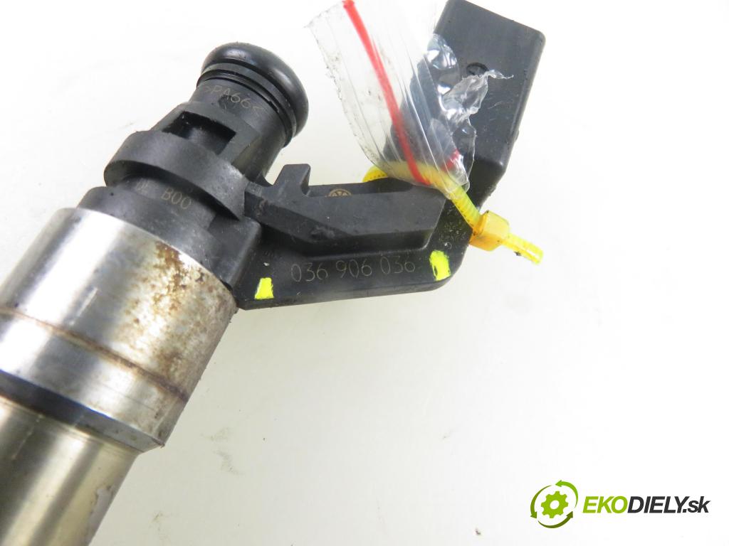 VW GOLF IV (1J1) HB 2002 81,00 1.6 FSI - BAD 1598,00 vstrekovač 036906036 ; 0261500005 (Vstrekovač paliva)