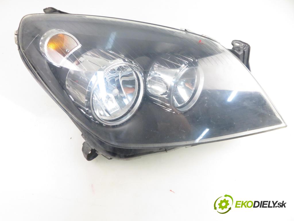 OPEL ASTRA H GTC (L08) HB 2005 66,00 1.3 CDTI 90 - Z 13 DTH 1248,00 Svetlo PP 1EG27037022
