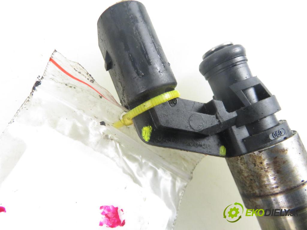 VW GOLF IV (1J1) HB 2002 81,00 1.6 FSI - BAD 1598,00 vstrekovač 036906036 ; 0261500005 (Vstrekovač paliva)