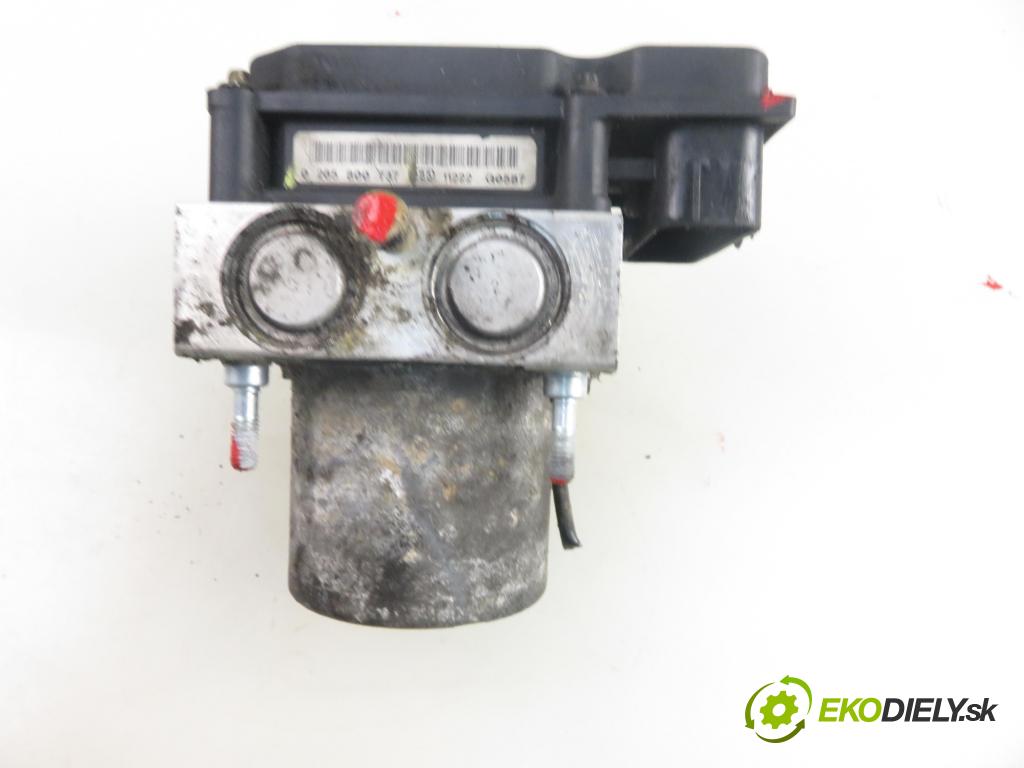 RENAULT MASTER III Platforma / podwozie (EV, HV, UV) KABINA/PLATFORMA 2012 107,00 2.3 dCi 145 FWD (EV0E, EV0F, HV0E, HV0F, UV0E, UV0 2298,00 Pumpa ABS 0265800737 ; 0265237015 (Pumpa ABS)