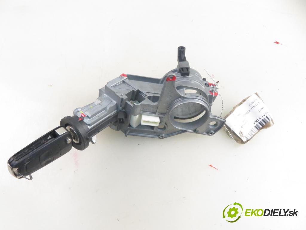 OPEL ZAFIRA B (A05) MINIVAN 2006 74,00 1.9 CDTI 8V 101 - Z 19 DTL 1910,00 spinačka N0501882 (Spínacia skrinka)