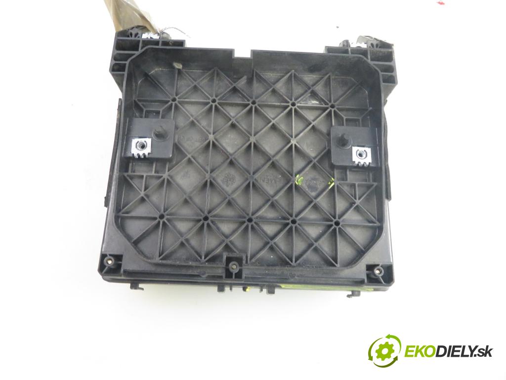 SEAT ALHAMBRA (7V8, 7V9) MINIVAN 2001 85,00 1.9 TDI PD 115 - AUY 1896,00 MODUL BSI S108151001