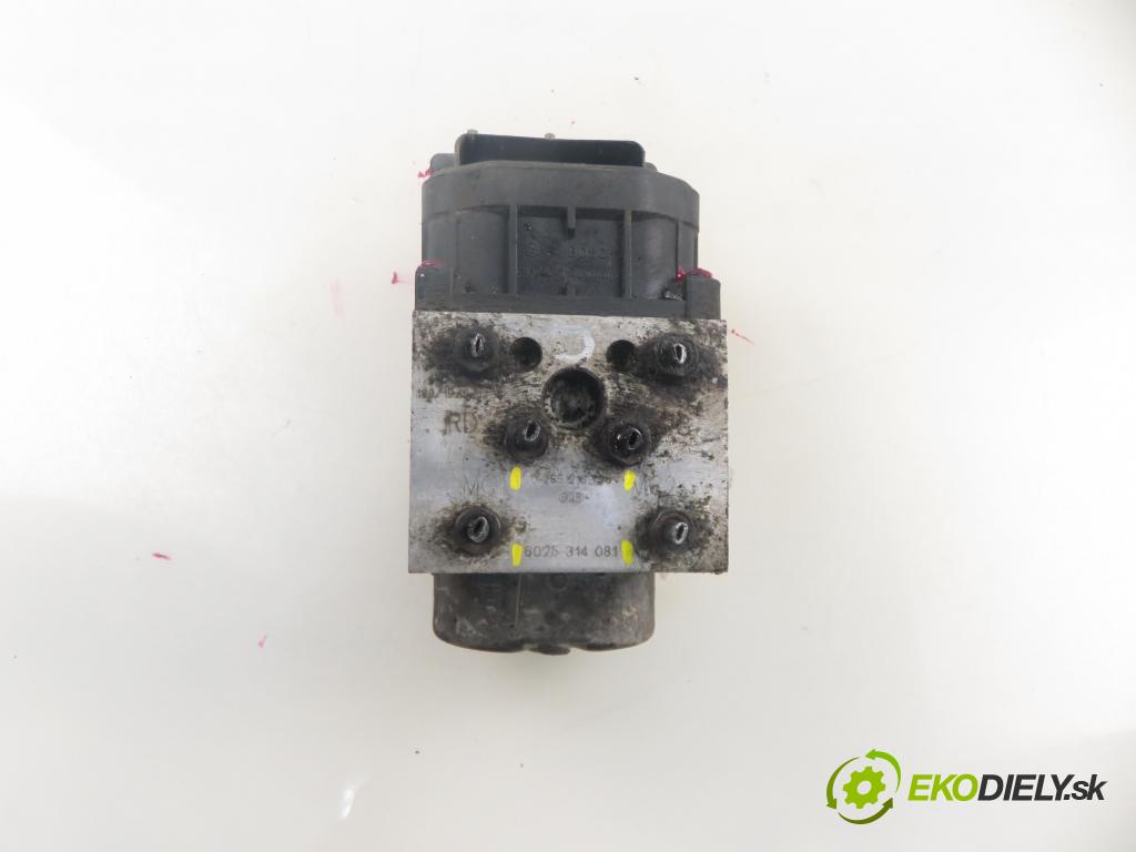 RENAULT ESPACE III (JE0_) MINIVAN 2001 0,00 2.2 dCi (JE0K) - G9T 710 2188,00 pumpa ABS 0273004406 ; 6025314081 ; 0265216726 (Pumpy brzdové)