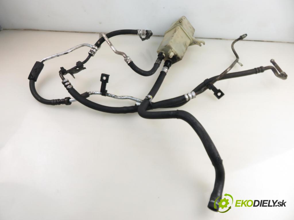 CITROEN JUMPER Skrzynia FURGON 2011 88,00 2.2 HDi 120 - 4HU (P22DTE) 2198,00 trubka / Rúra servočerpadlo 1359958080 ; 1365556080 ; 1357289080