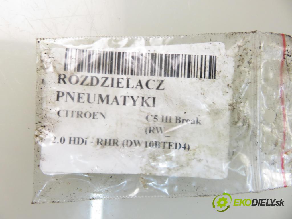CITROEN C5 III Break (RW_) KOMBI 2009 100,00 2.0 HDi - RHR (DW10BTED4) 1997,00 rozdělovač PNEUMATIKA 9682770380 ; 9682770180