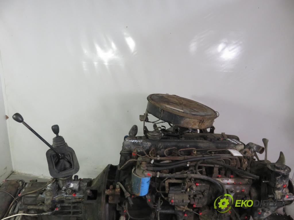 NISSAN PATROL III/1 Hardtop (K160) TERENOWY 1988 81,00 3.2 TD R6 (K160) 110 - SD33T 3246,00 Motor DIESEL SD33T