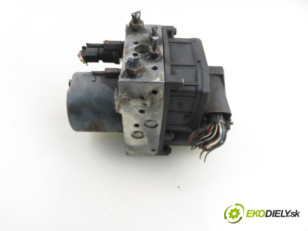 TOYOTA AVENSIS sedan (_T25_) SEDAN 2003 85,00 2.0 D-CAT 116- 1CD-FTV 1995,00 Pumpa ABS 0265950101 ; 8954105070 ; 0265225228 (Pumpa ABS)